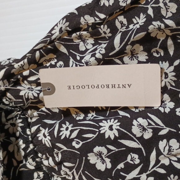 Maeve Black and White Floral High Waisted Shorts A24 - Picture 2 of 7